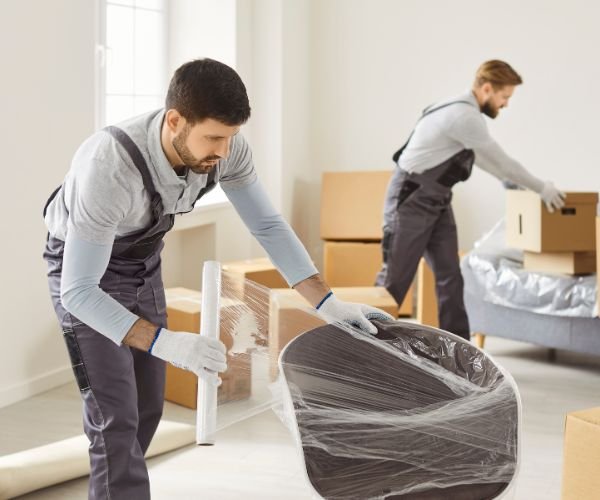 نقل الأثاث المنزلي مع الفك والتركيب